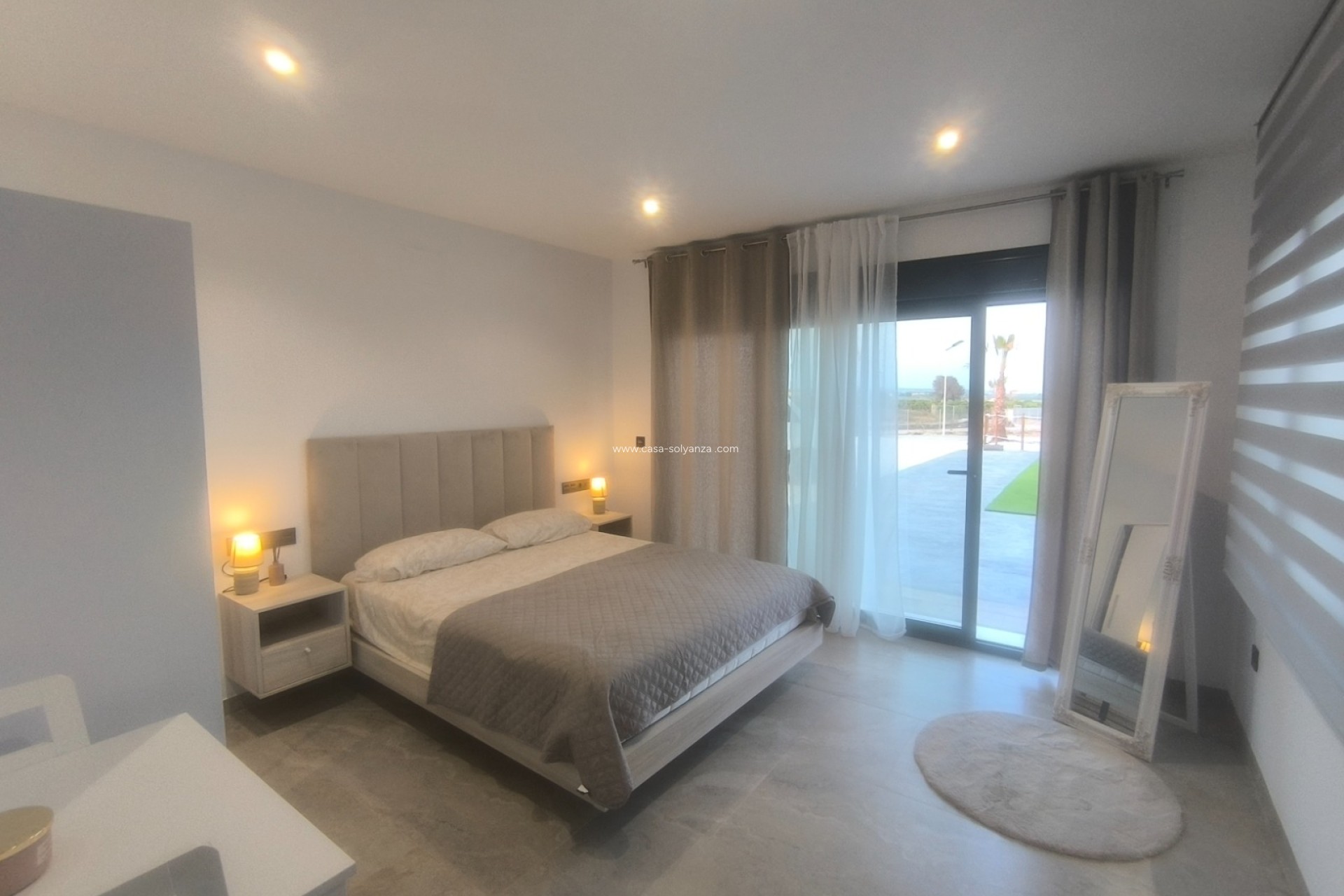 Resale - Villa - Los Montesinos - La Herrada