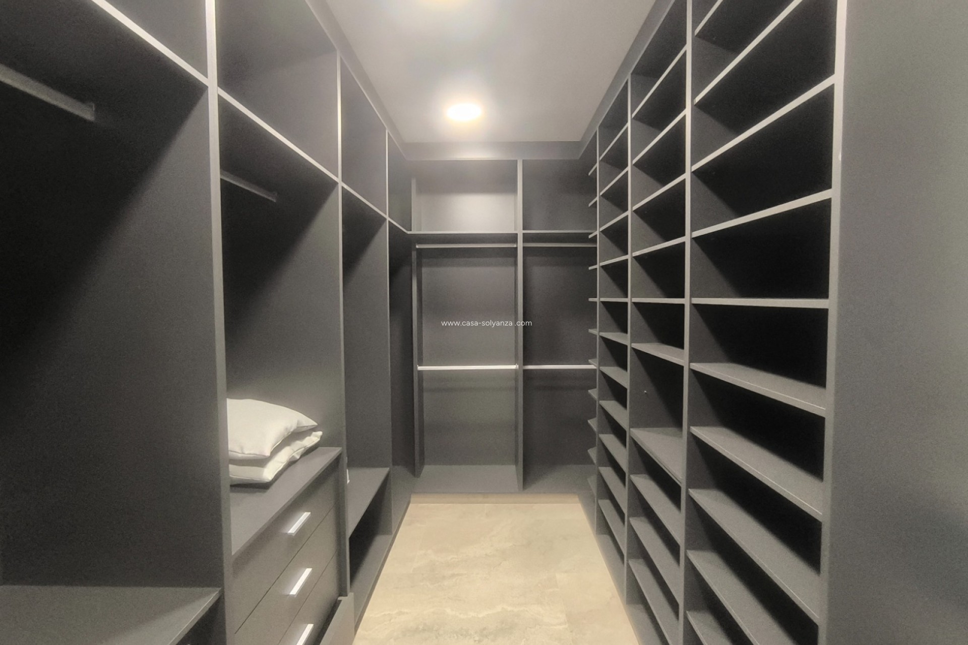 Resale - Villa - Los Montesinos - La Herrada