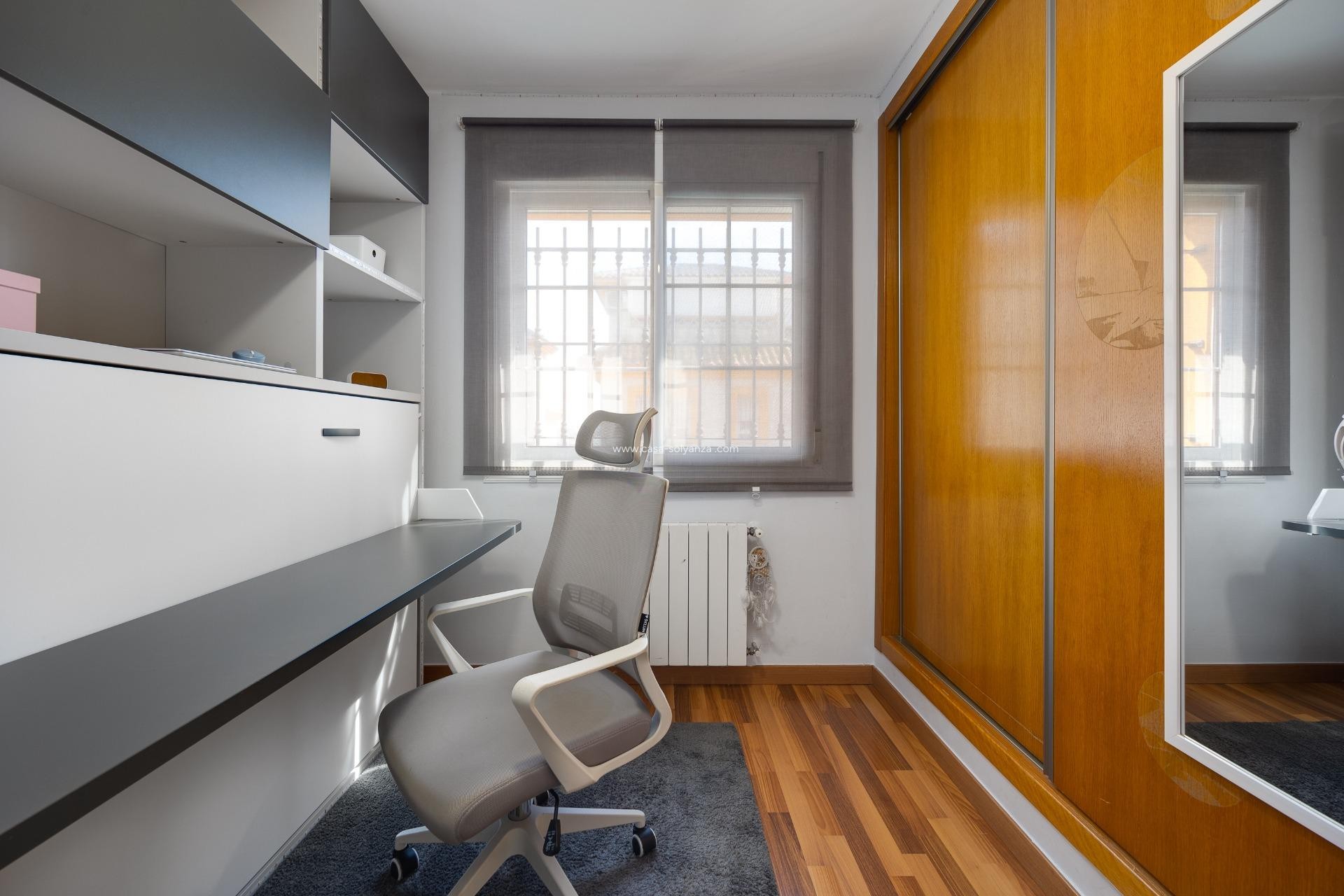 Resale - Villa - Los Montesinos - La Herrada