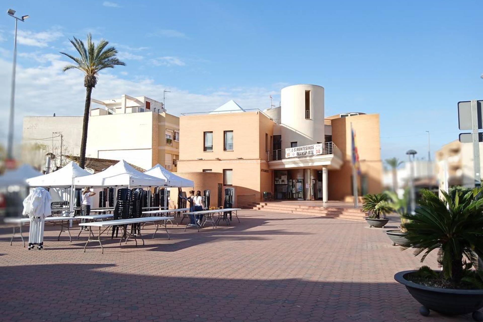 Resale - Villa - Los Montesinos - PUEBLO CENTRO