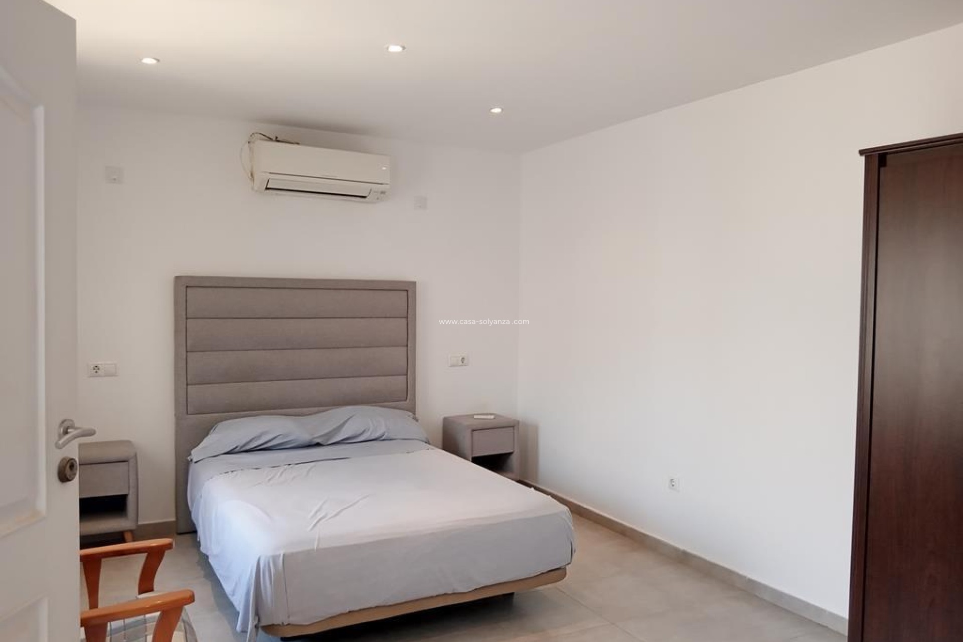 Resale - Villa - Los Montesinos - PUEBLO CENTRO