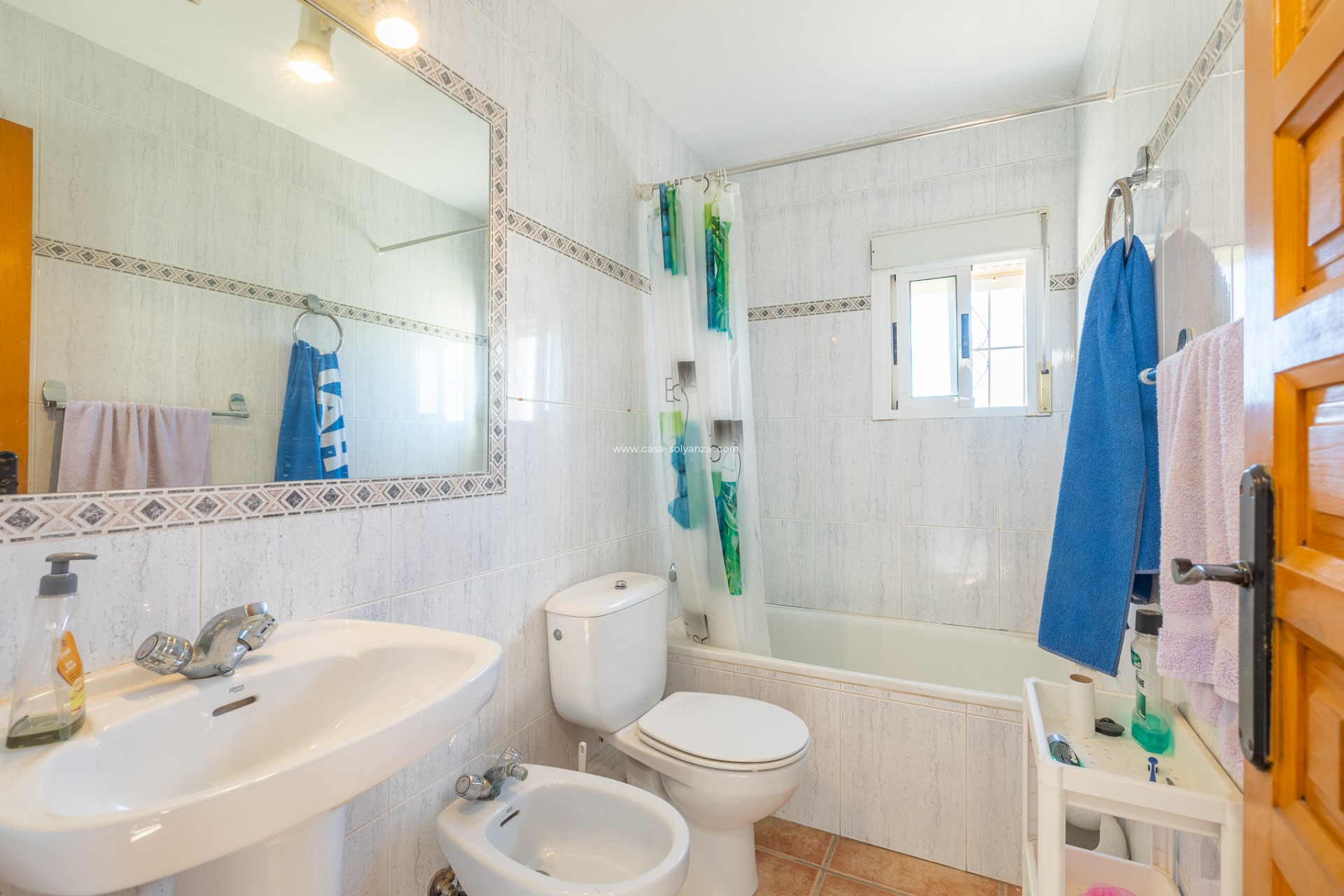 Resale - Villa - Los Montesinos