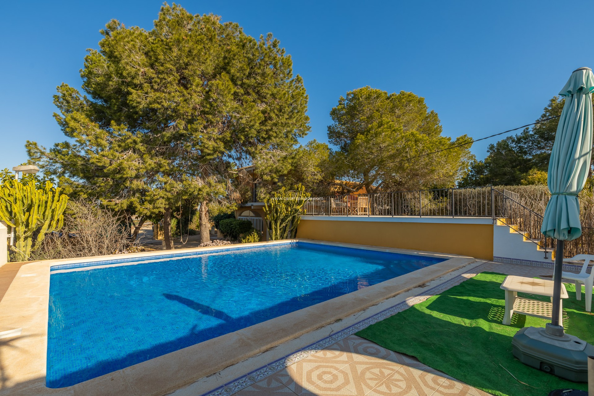 Resale - Villa - Los Montesinos