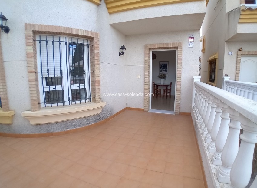 Resale - Villa - Los Montesinos
