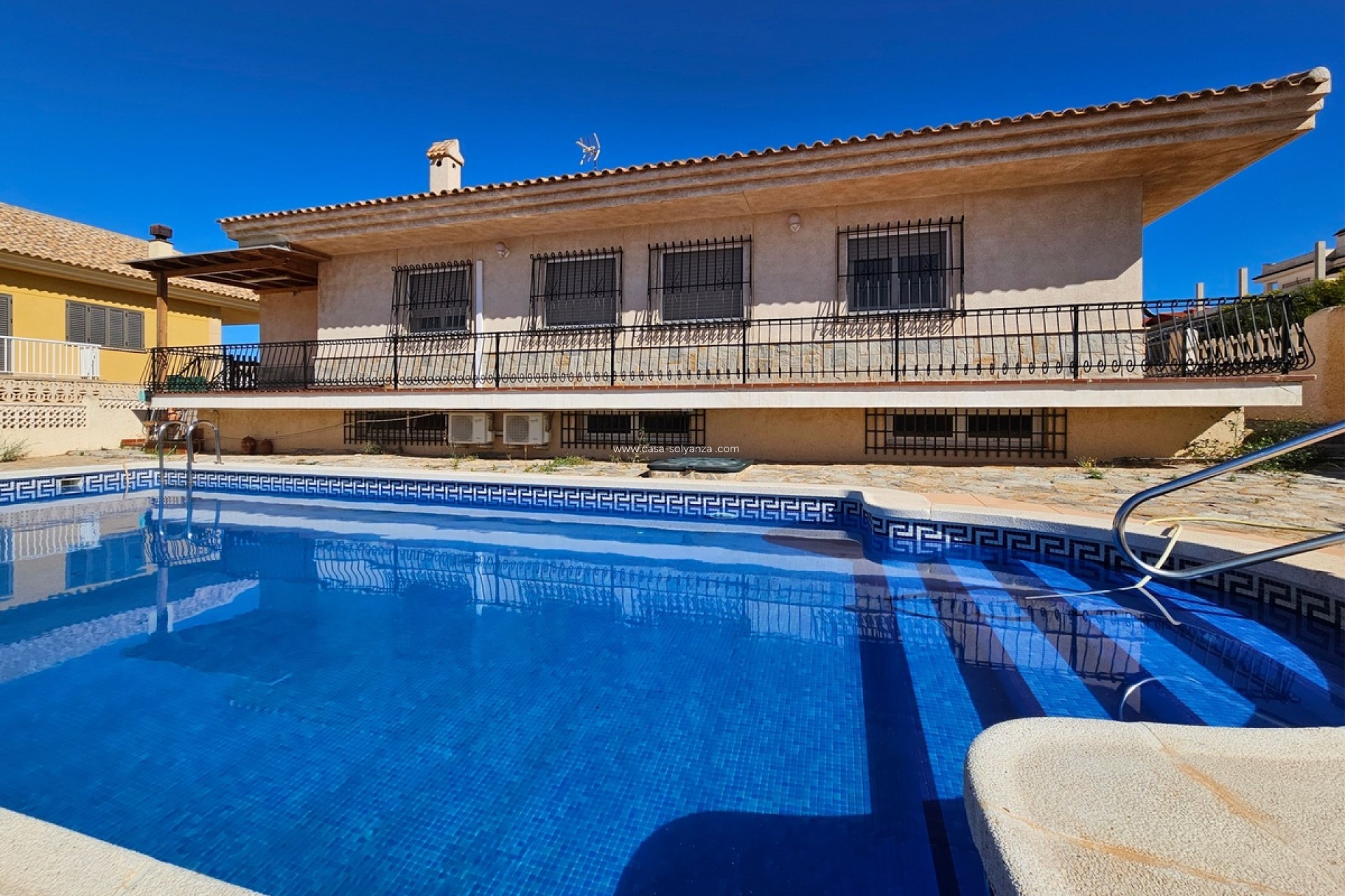 Resale - Villa - Mar de Cristal - Costa Calida