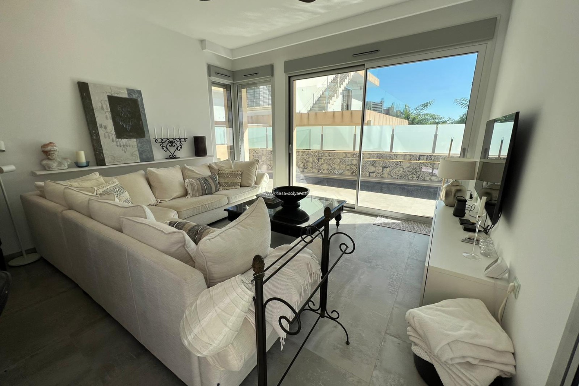 Resale - Villa - Mil Palmeras - Costa Blanca Sur