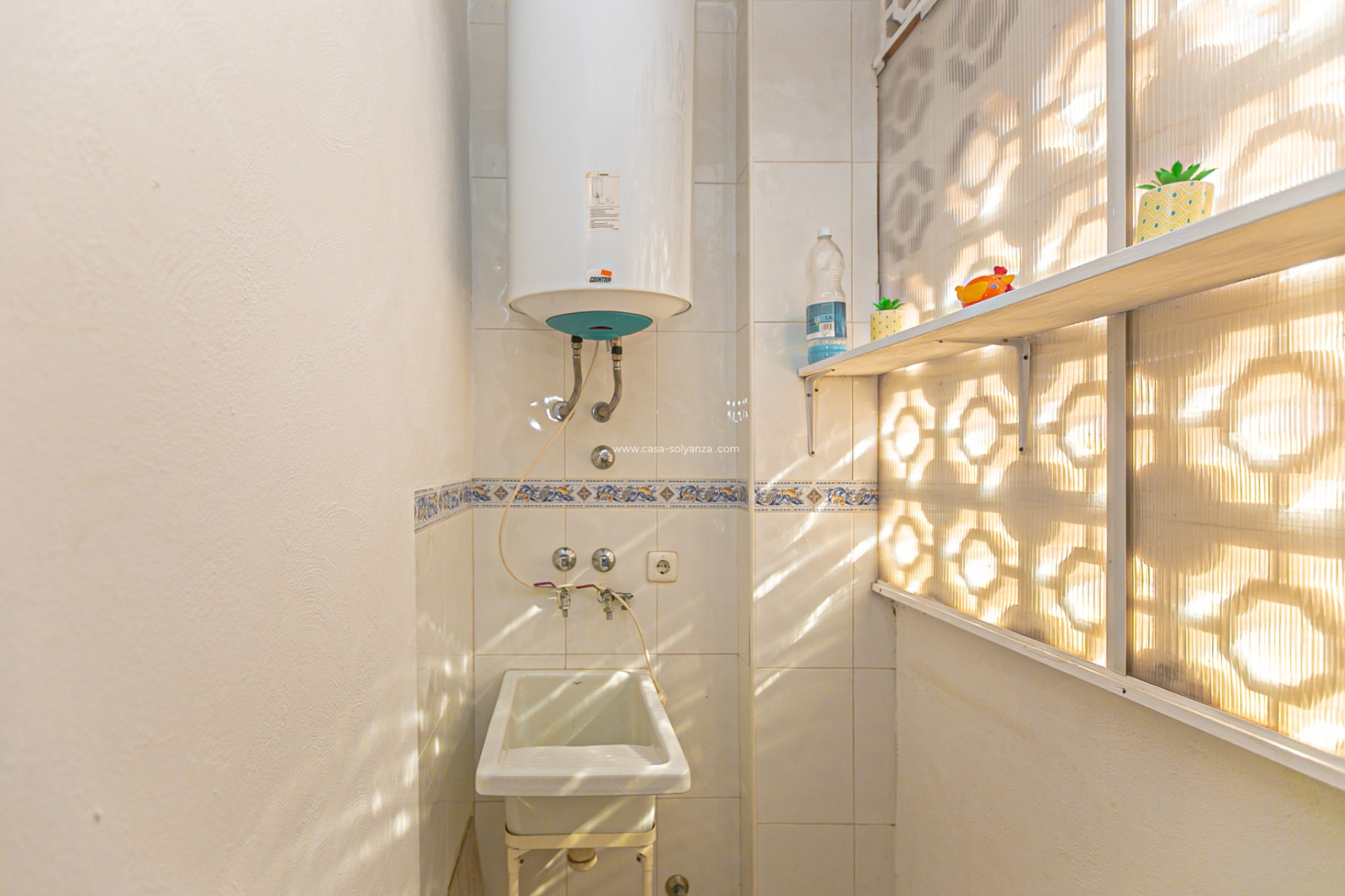 Resale - Villa - Mil Palmeras - Riomar