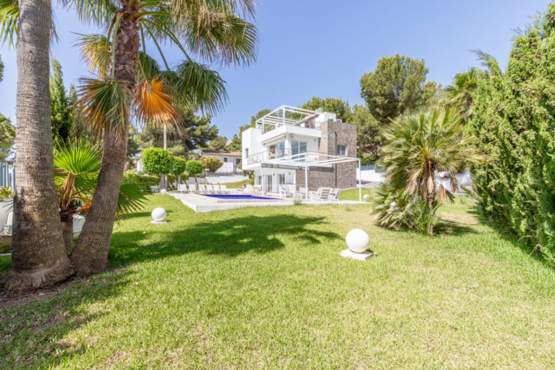 Resale - Villa - Moraira - Benimeit