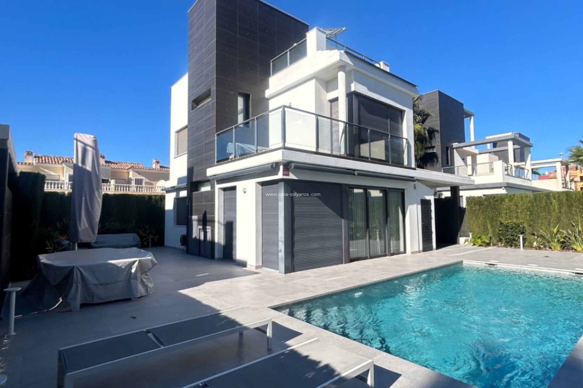 Resale - Villa - Orihuela - Cabo Roig