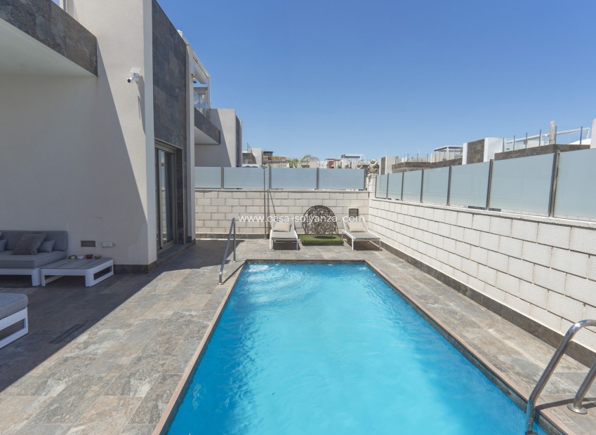 Resale - Villa - Orihuela Costa - 0