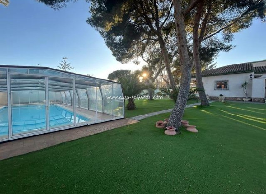 Resale - Villa - Orihuela Costa - Altos De Campoamor