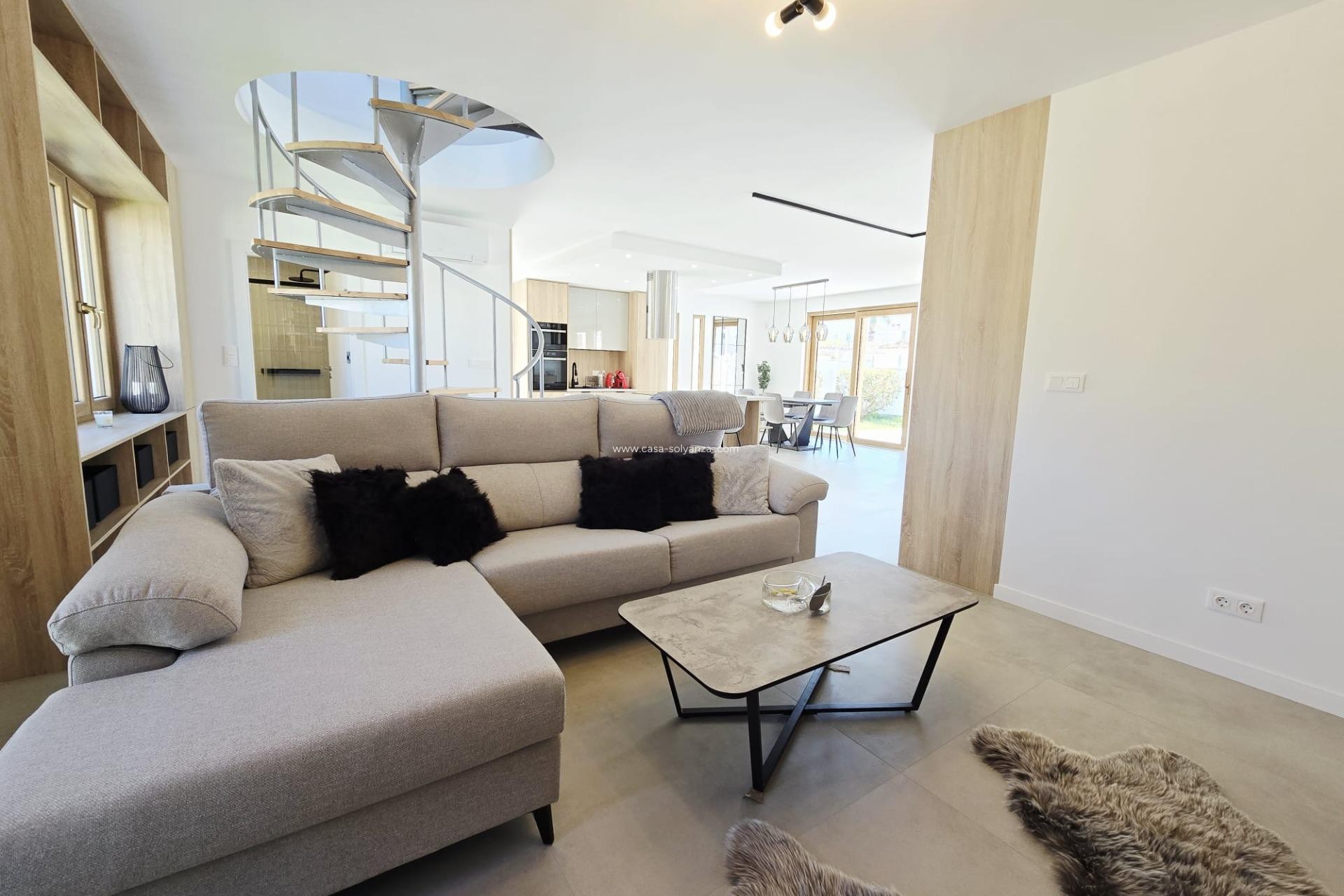 Resale - Villa - Orihuela Costa - Cabo Roig