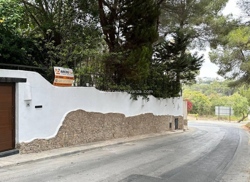 Resale - Villa - Orihuela Costa - Campoamor