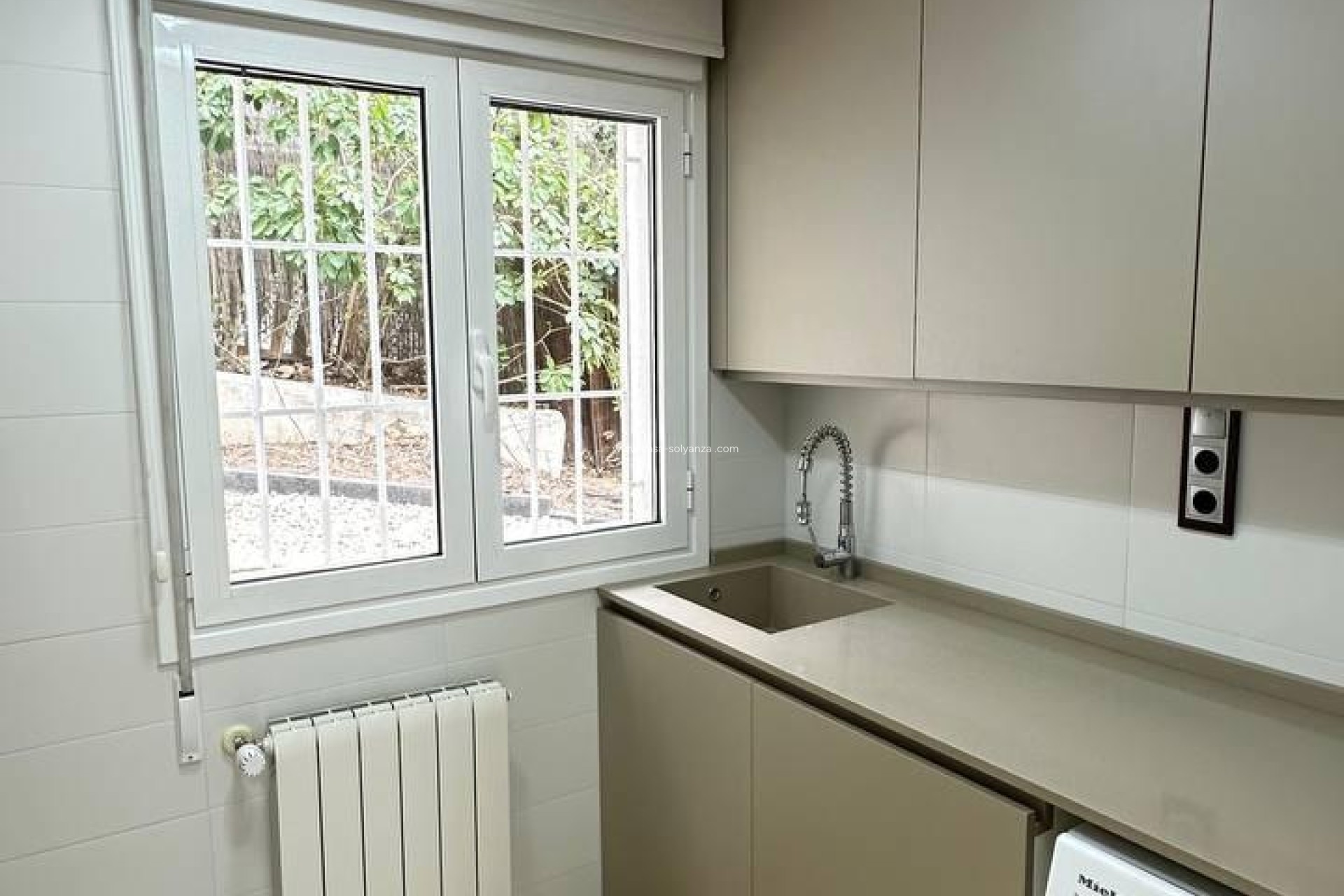 Resale - Villa - Orihuela Costa - Campoamor