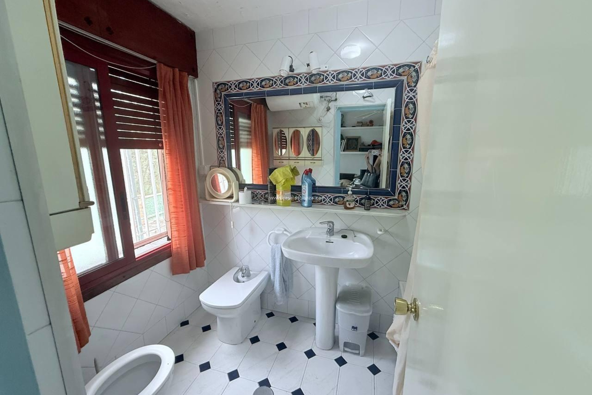 Resale - Villa - Orihuela Costa - Campoamor