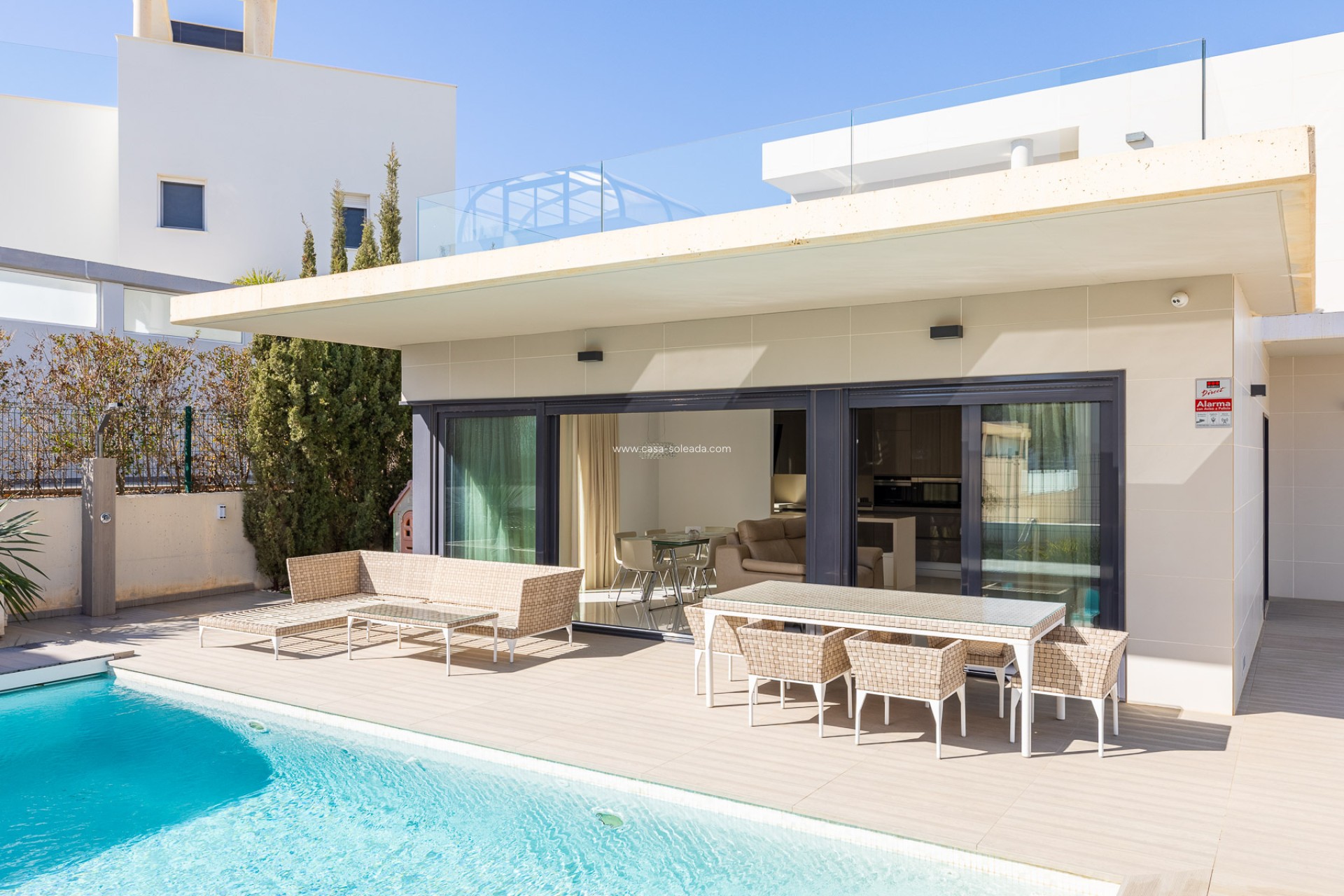 Resale - Villa - Orihuela Costa - Campoamor
