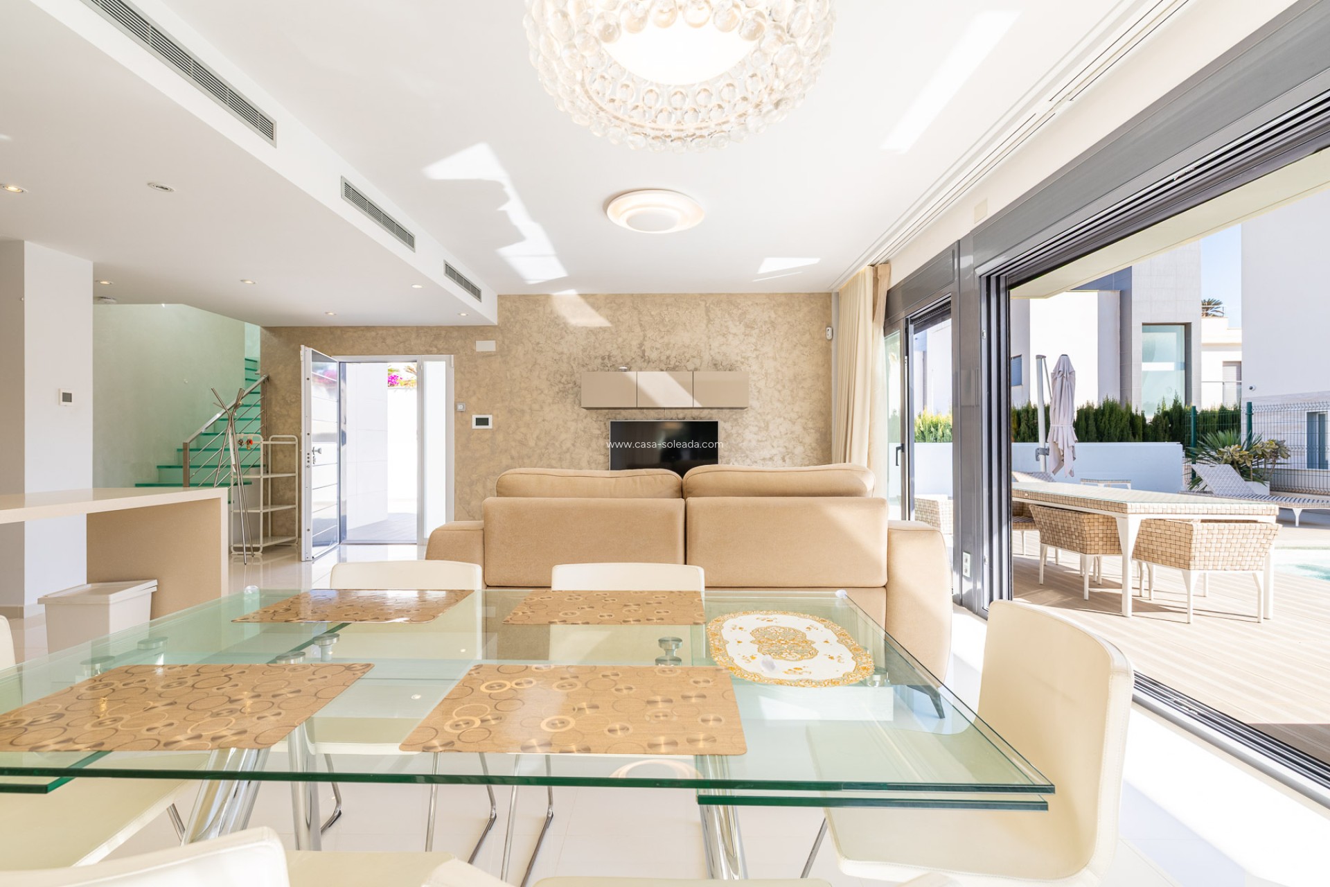Resale - Villa - Orihuela Costa - Campoamor