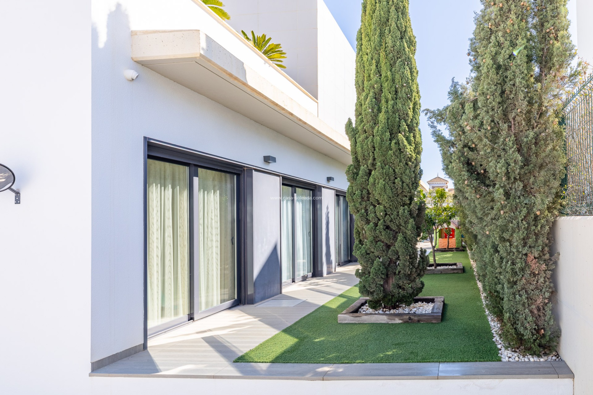 Resale - Villa - Orihuela Costa - Campoamor