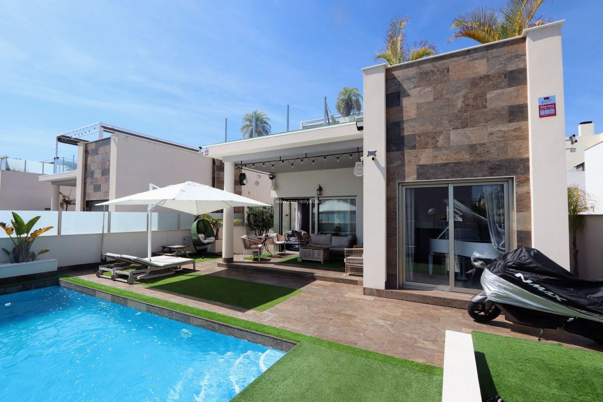 Resale - Villa - Orihuela Costa - Costa Blanca
