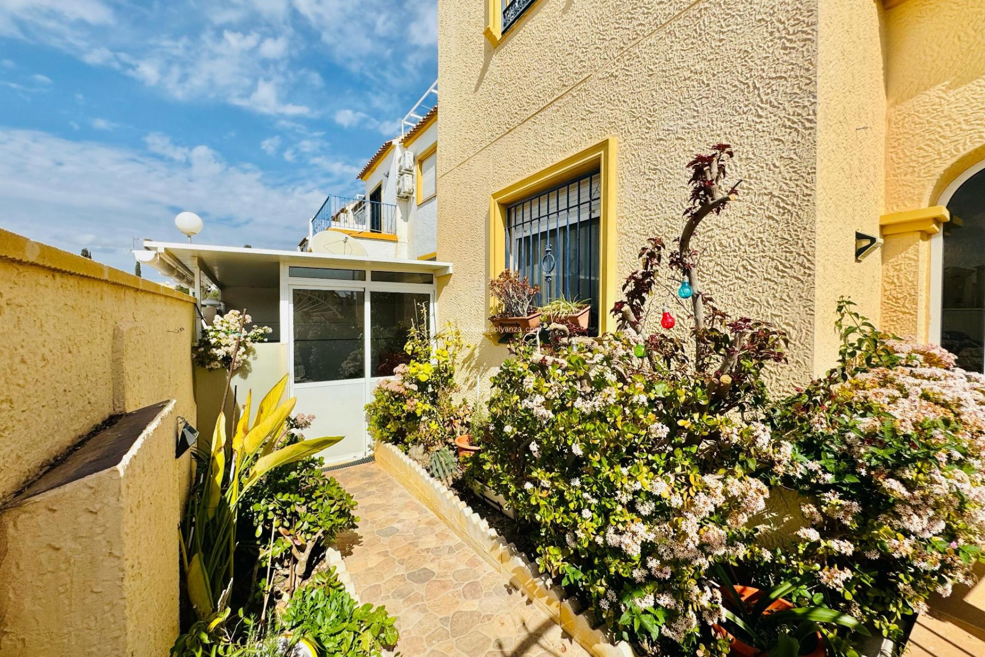 Resale - Villa - Orihuela Costa - Costa Blanca