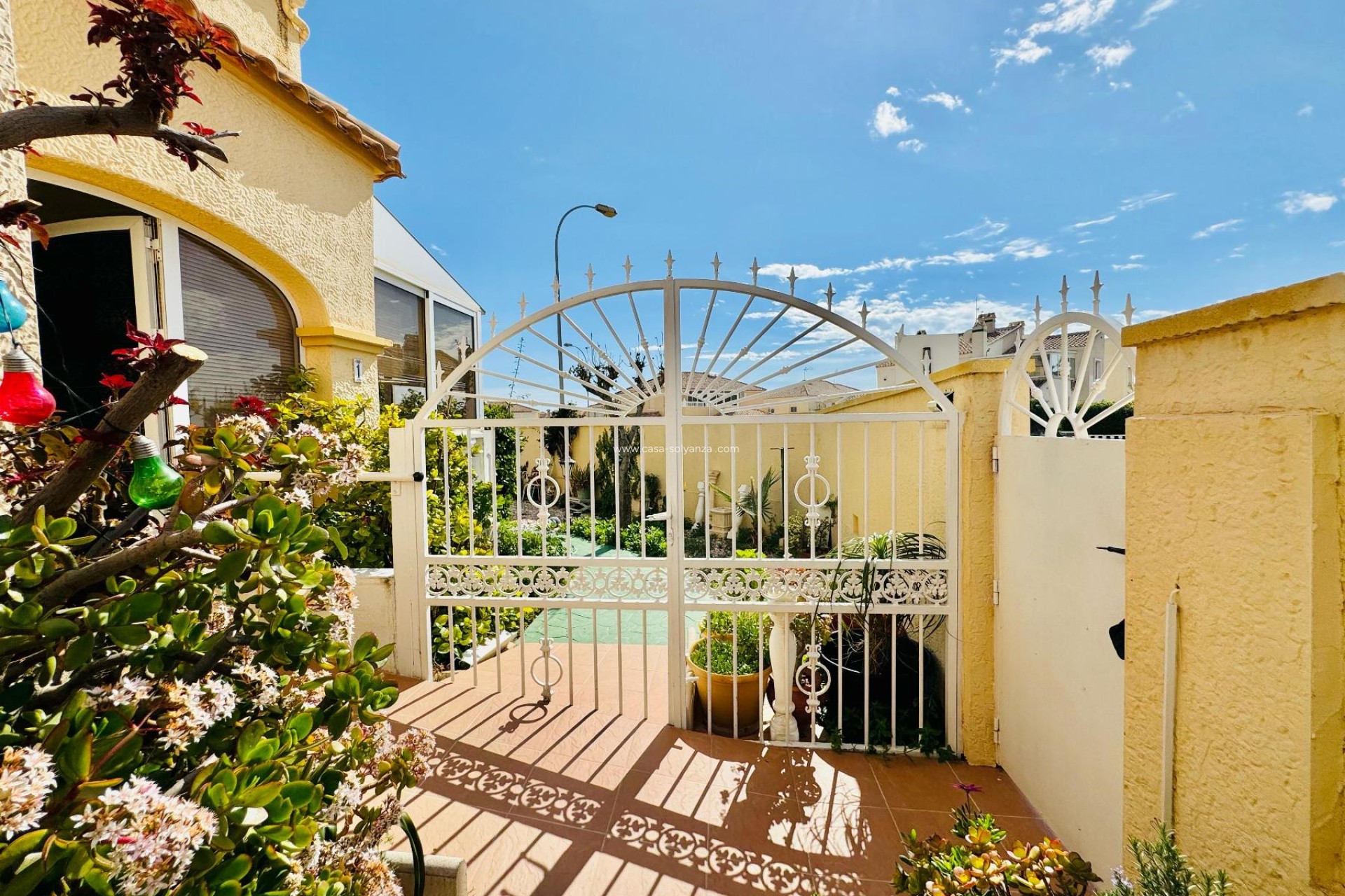 Resale - Villa - Orihuela Costa - Costa Blanca