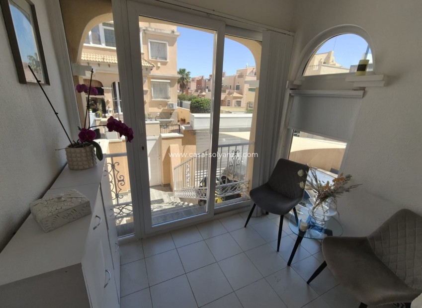 Resale - Villa - Orihuela Costa - Costa Blanca