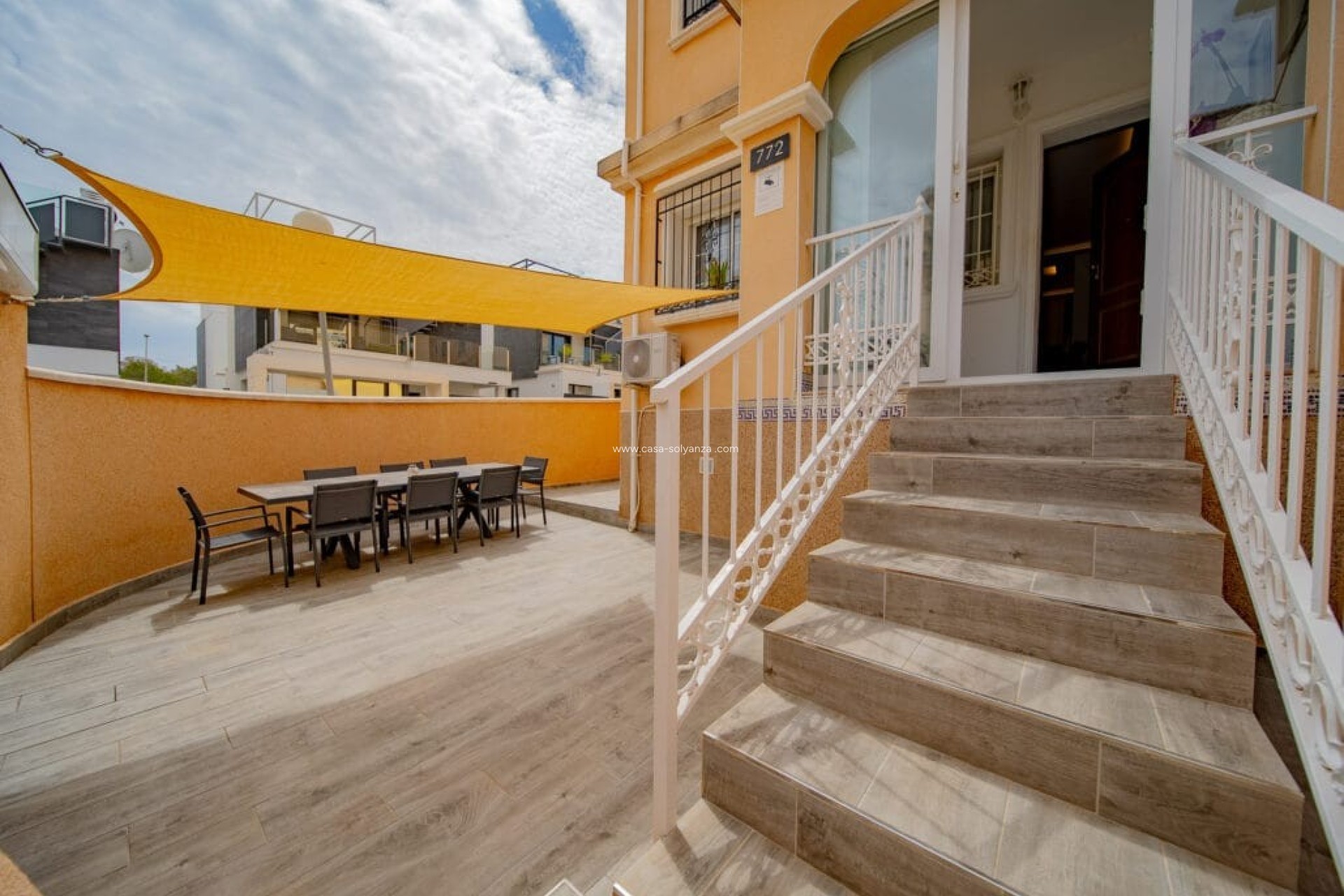 Resale - Villa - Orihuela Costa - Costa Blanca