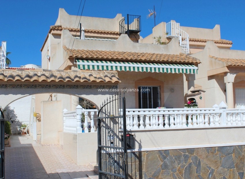 Resale - Villa - Orihuela Costa - Costa Blanca