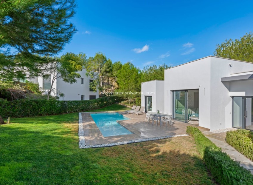 Resale - Villa - Orihuela Costa - Costa Blanca