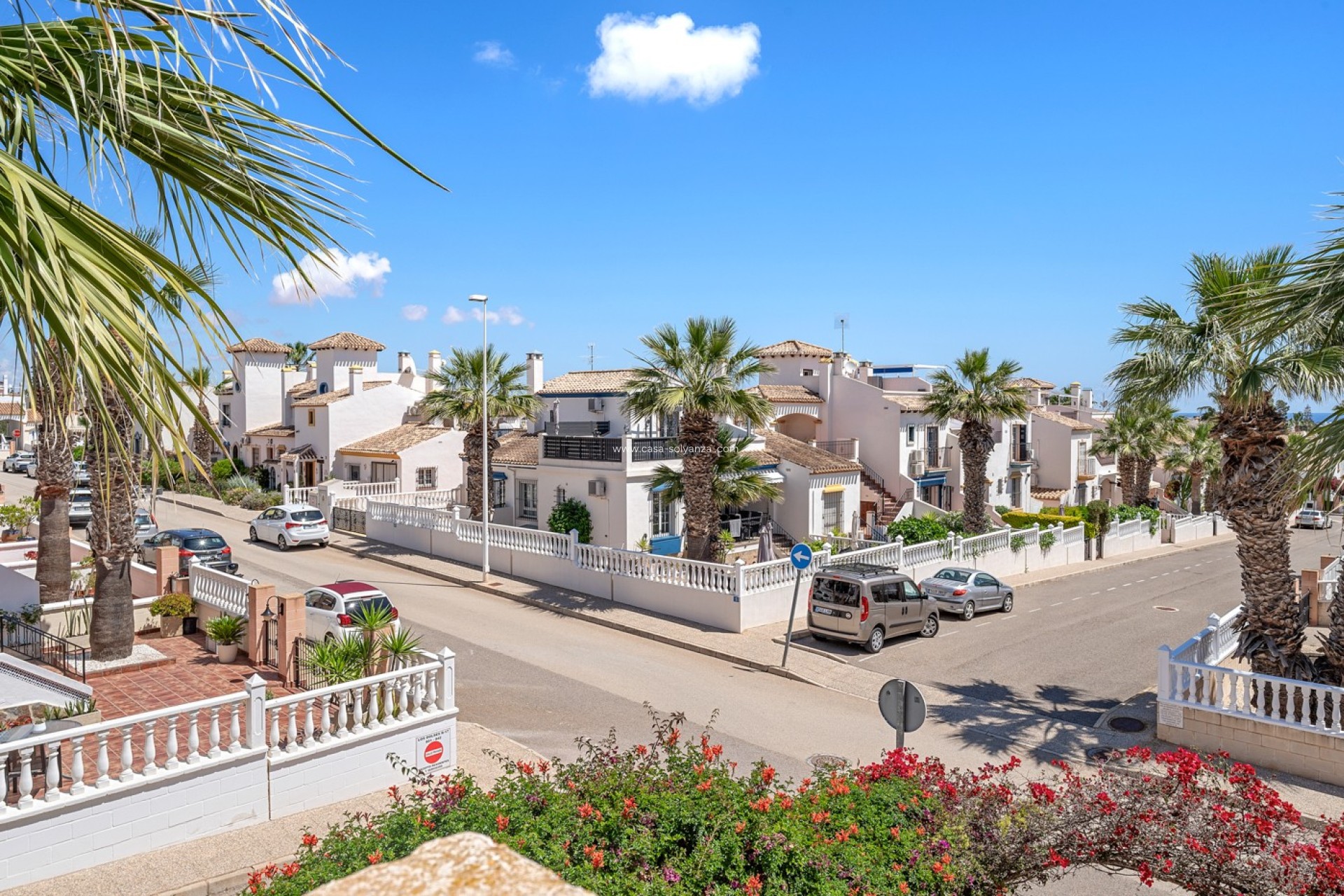 Resale - Villa - Orihuela Costa - Costa Blanca