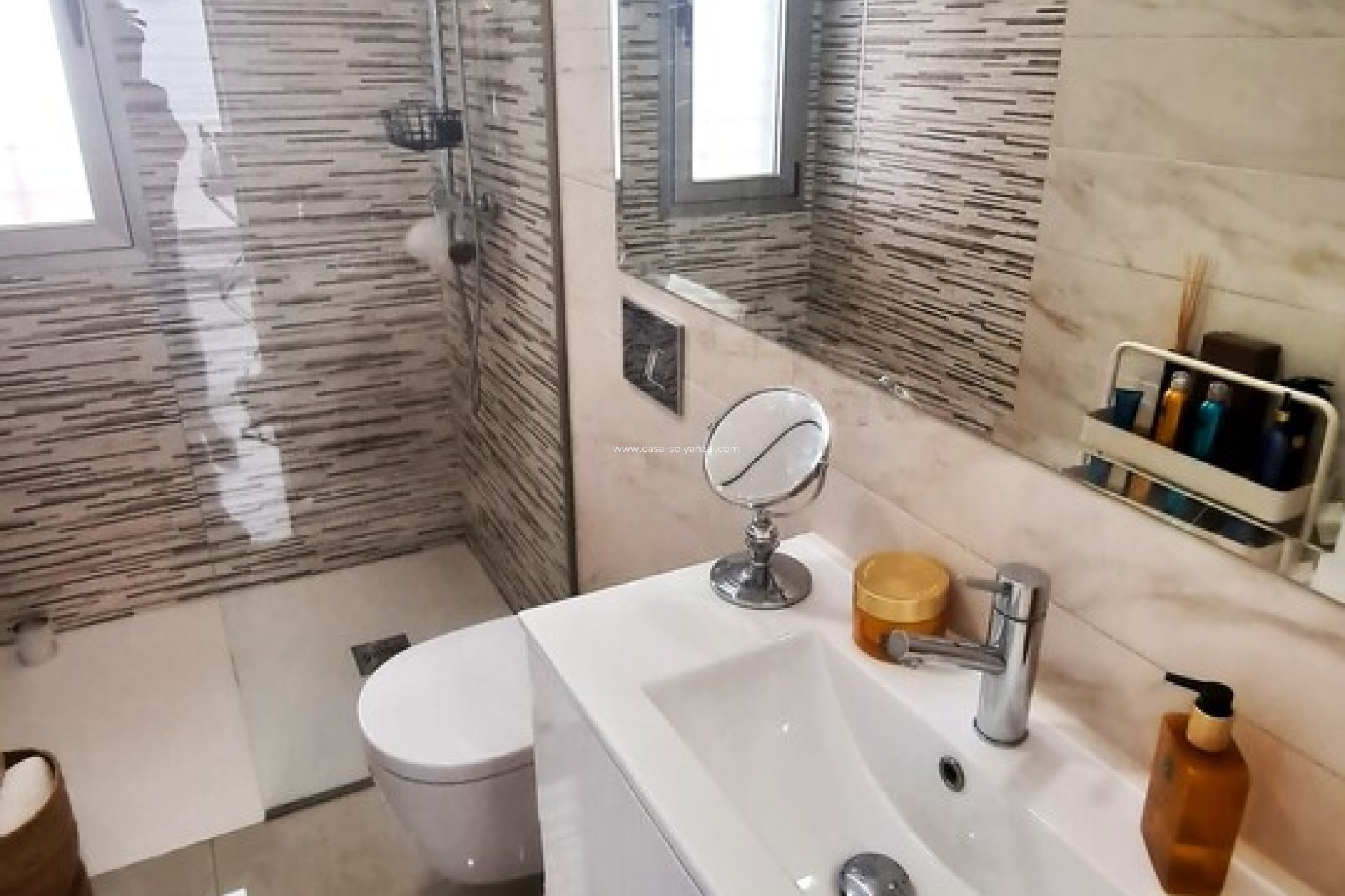 Resale - Villa - Orihuela Costa - Costa Blanca