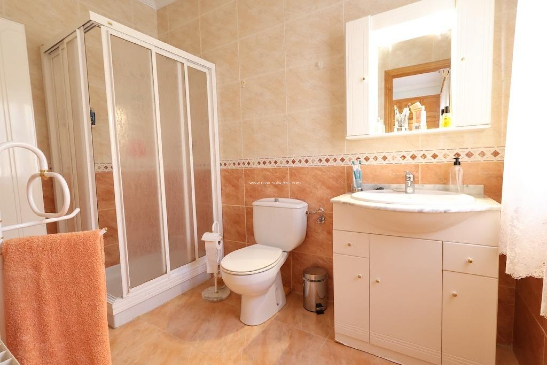 Resale - Villa - Orihuela Costa - Costa Blanca