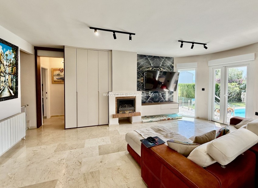 Resale - Villa - Orihuela Costa - Costa Blanca