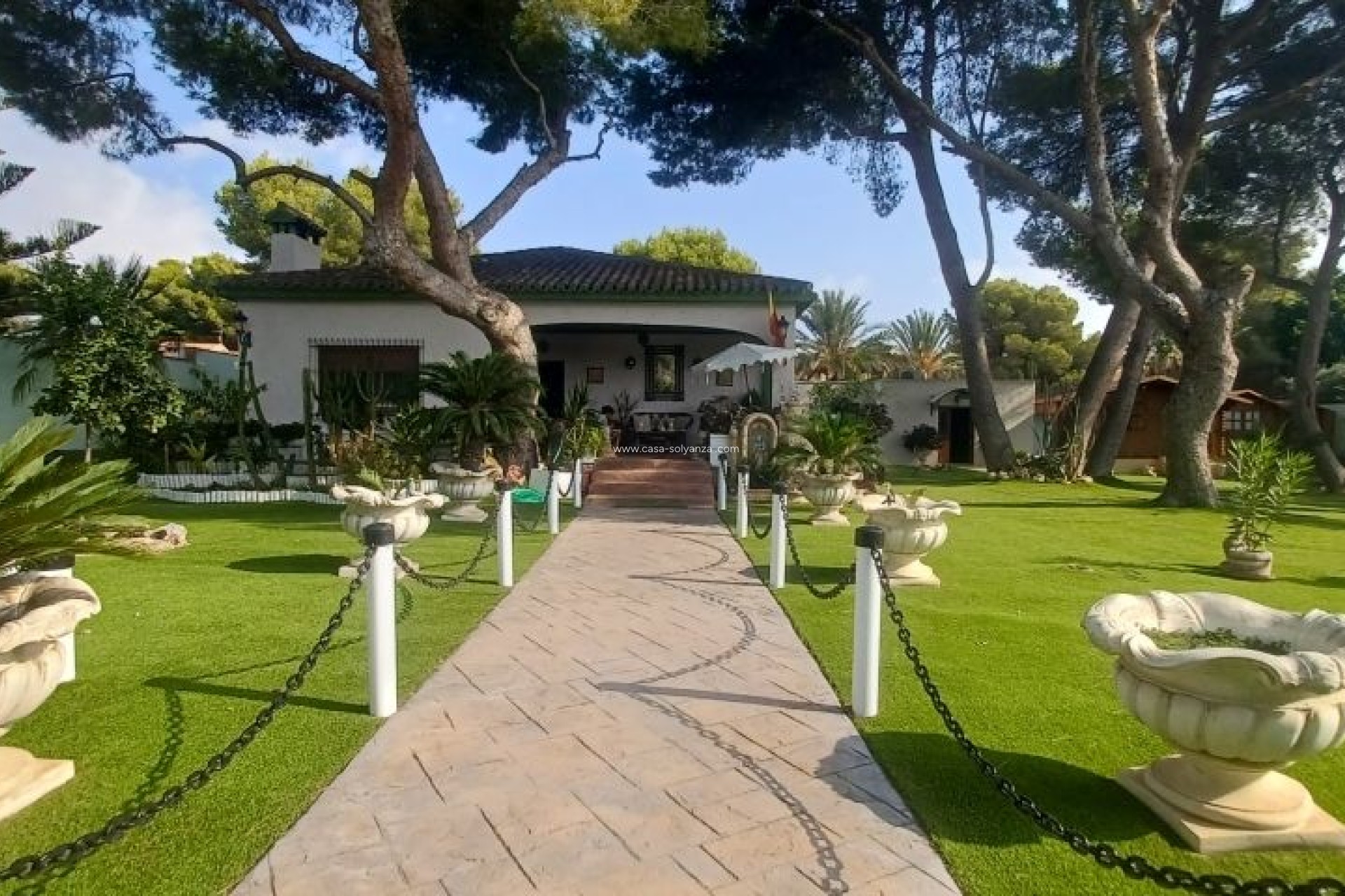 Resale - Villa - Orihuela Costa - Costa Blanca