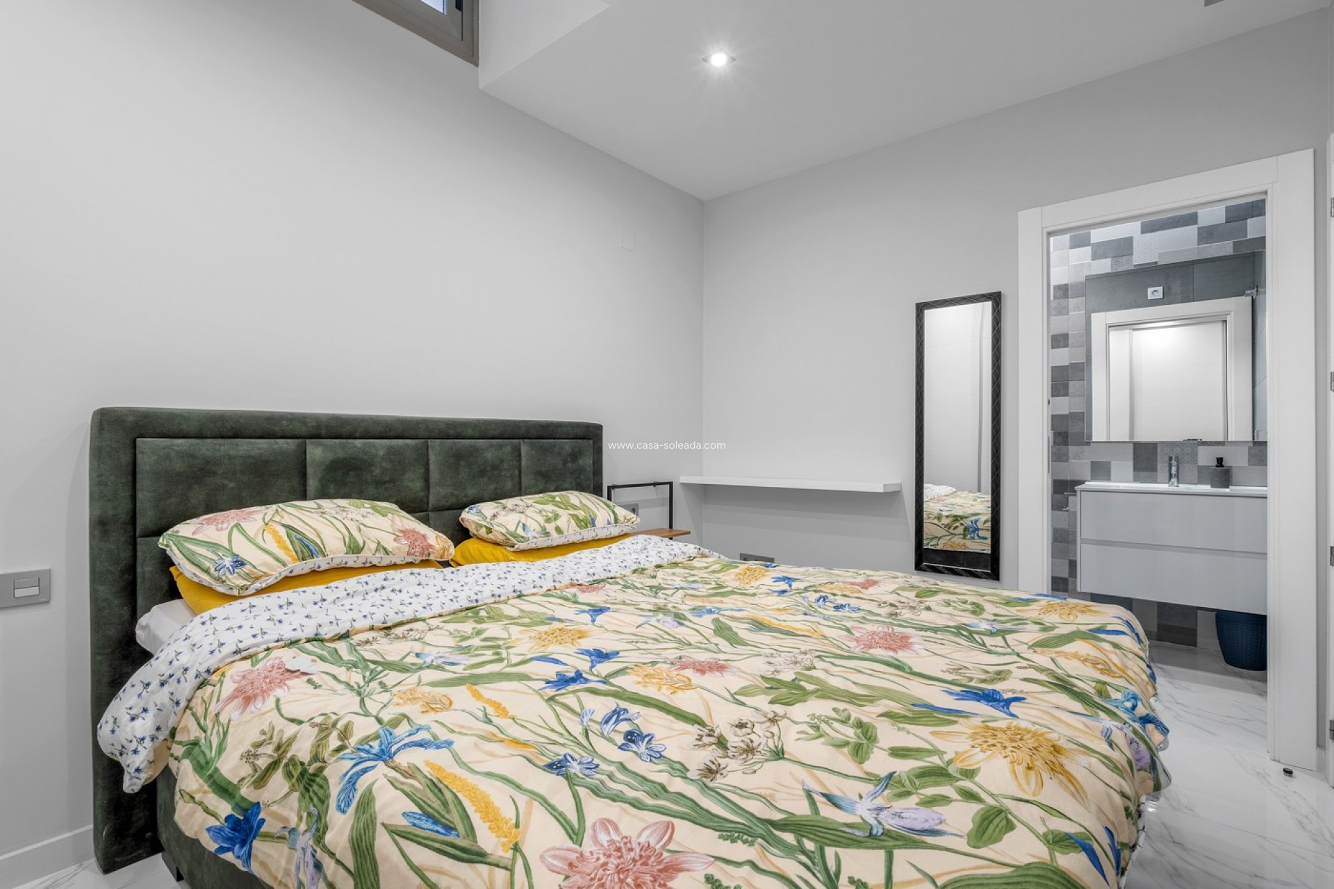 Resale - Villa - Orihuela Costa - Costa Blanca