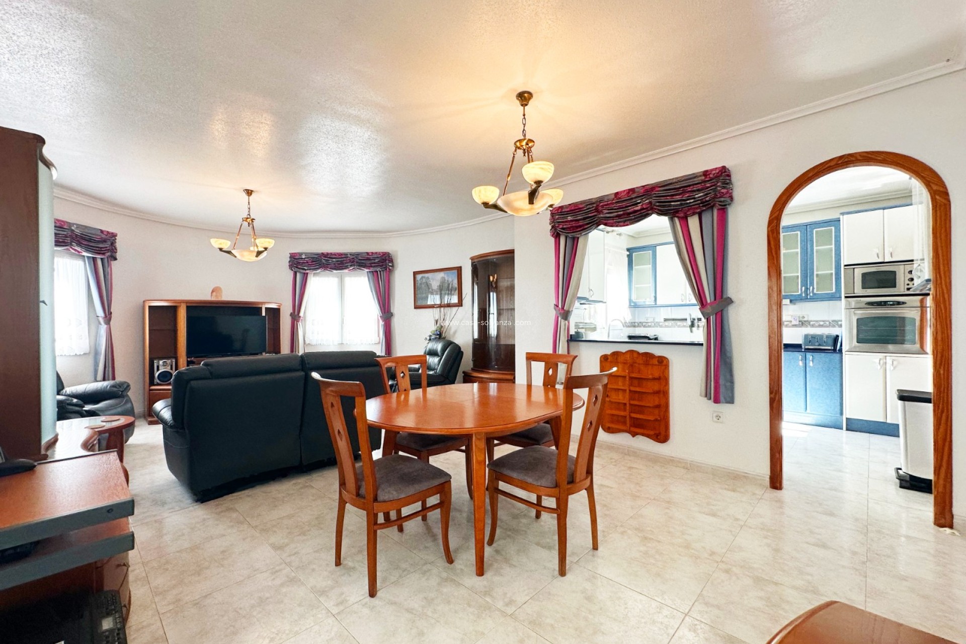 Resale - Villa - Orihuela Costa - Costa Blanca