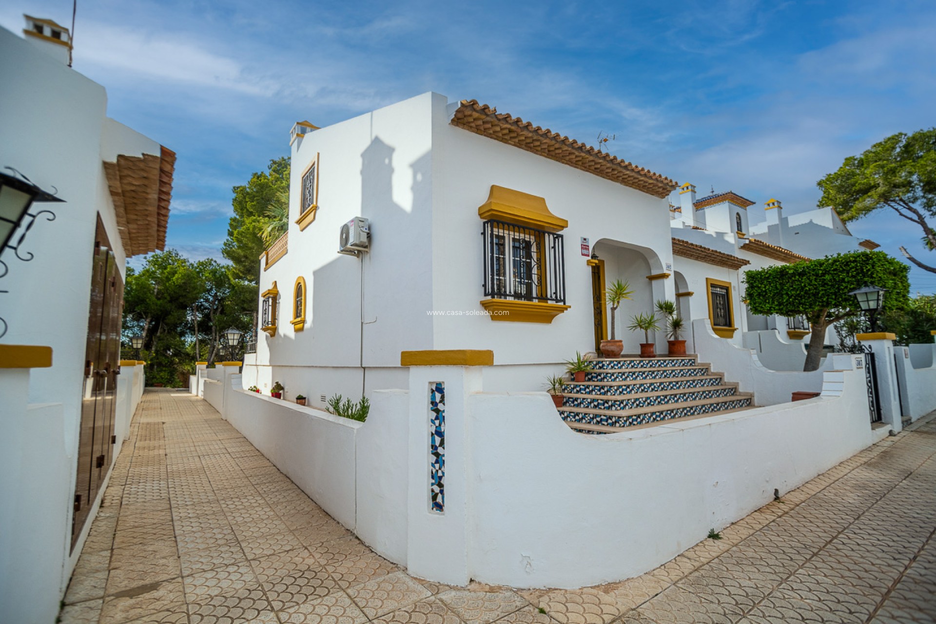Resale - Villa - Orihuela Costa - Costa Blanca