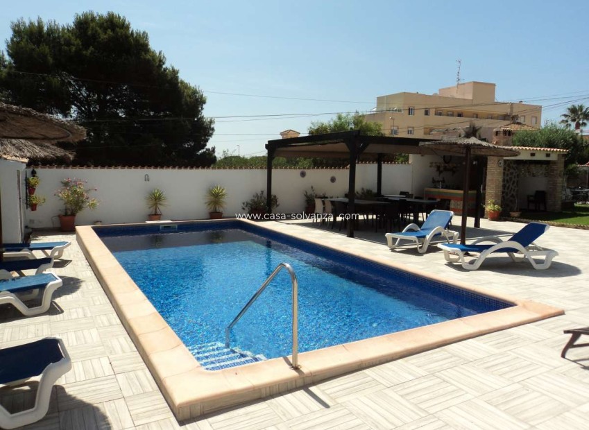 Resale - Villa - Orihuela Costa - Costa Blanca