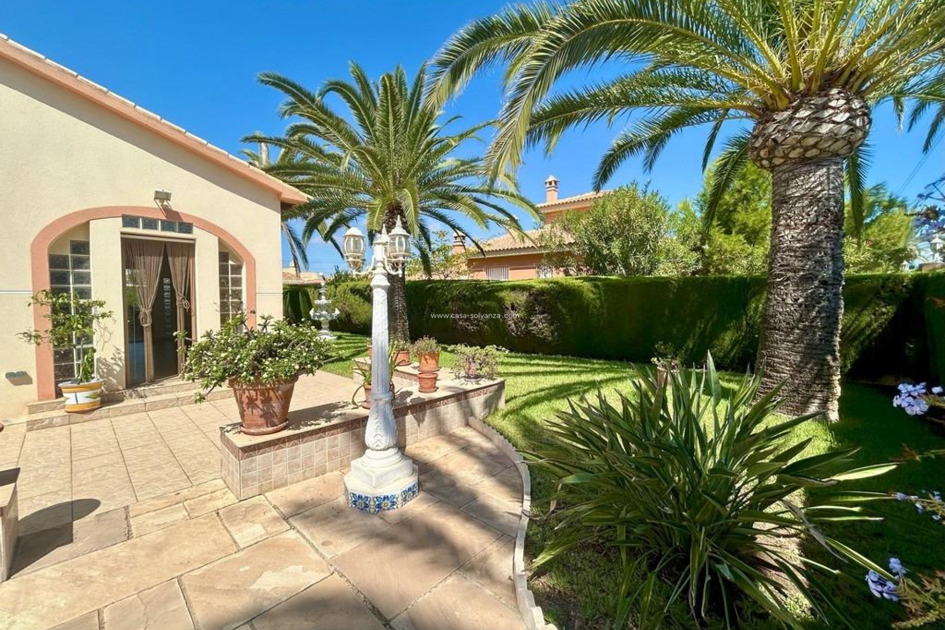 Resale - Villa - Orihuela Costa - Costa Blanca