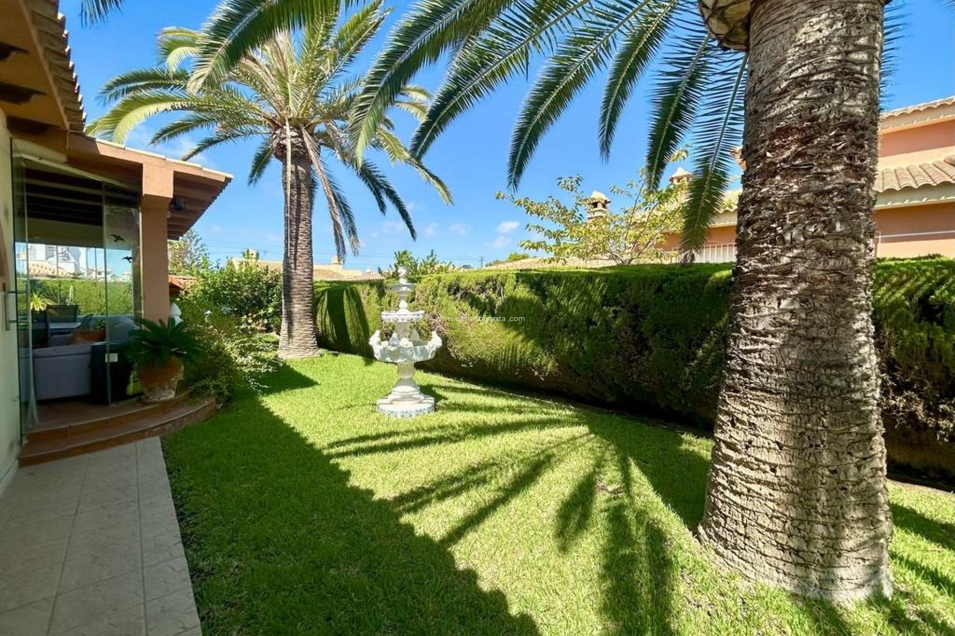 Resale - Villa - Orihuela Costa - Costa Blanca