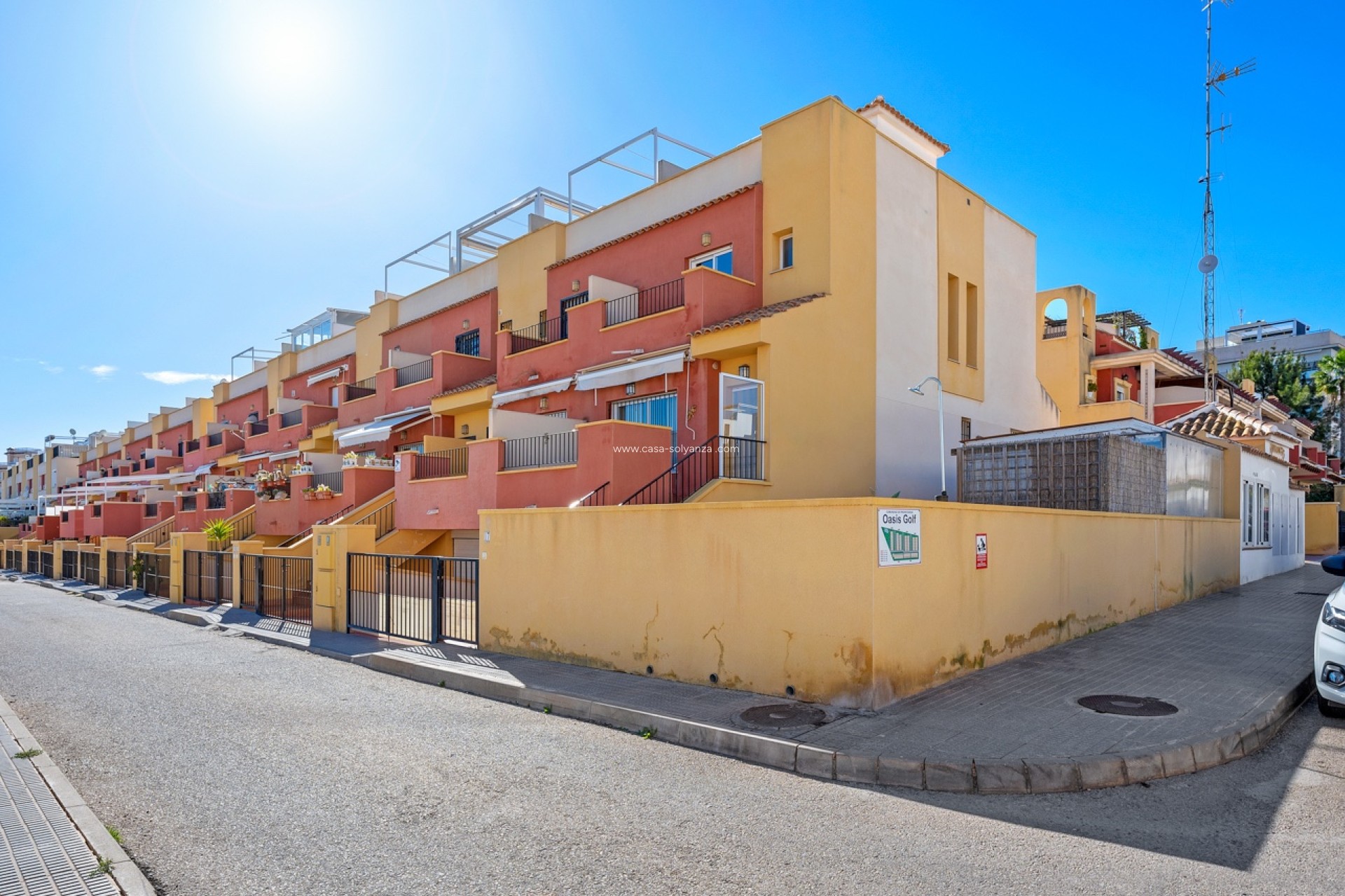 Resale - Villa - Orihuela Costa - Costa Blanca