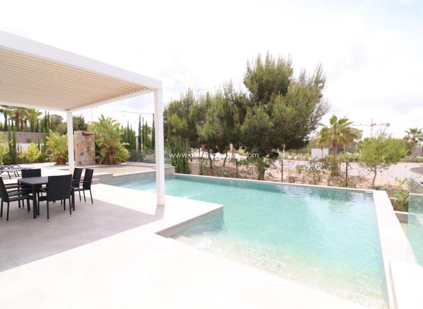 Resale - Villa - Orihuela Costa - Costa Blanca