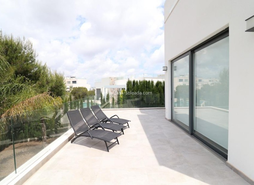 Resale - Villa - Orihuela Costa - Costa Blanca