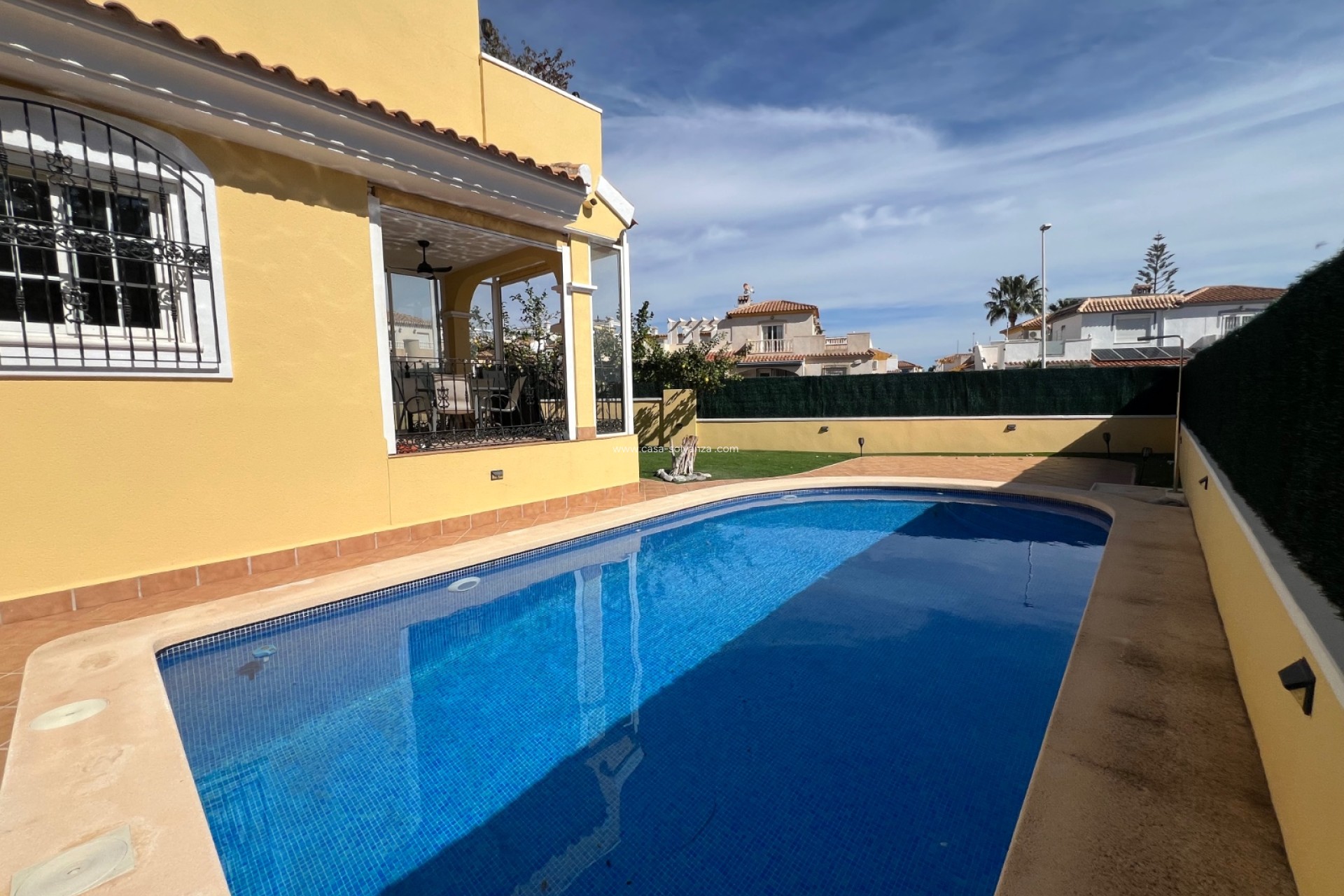 Resale - Villa - Orihuela Costa - Costa Blanca