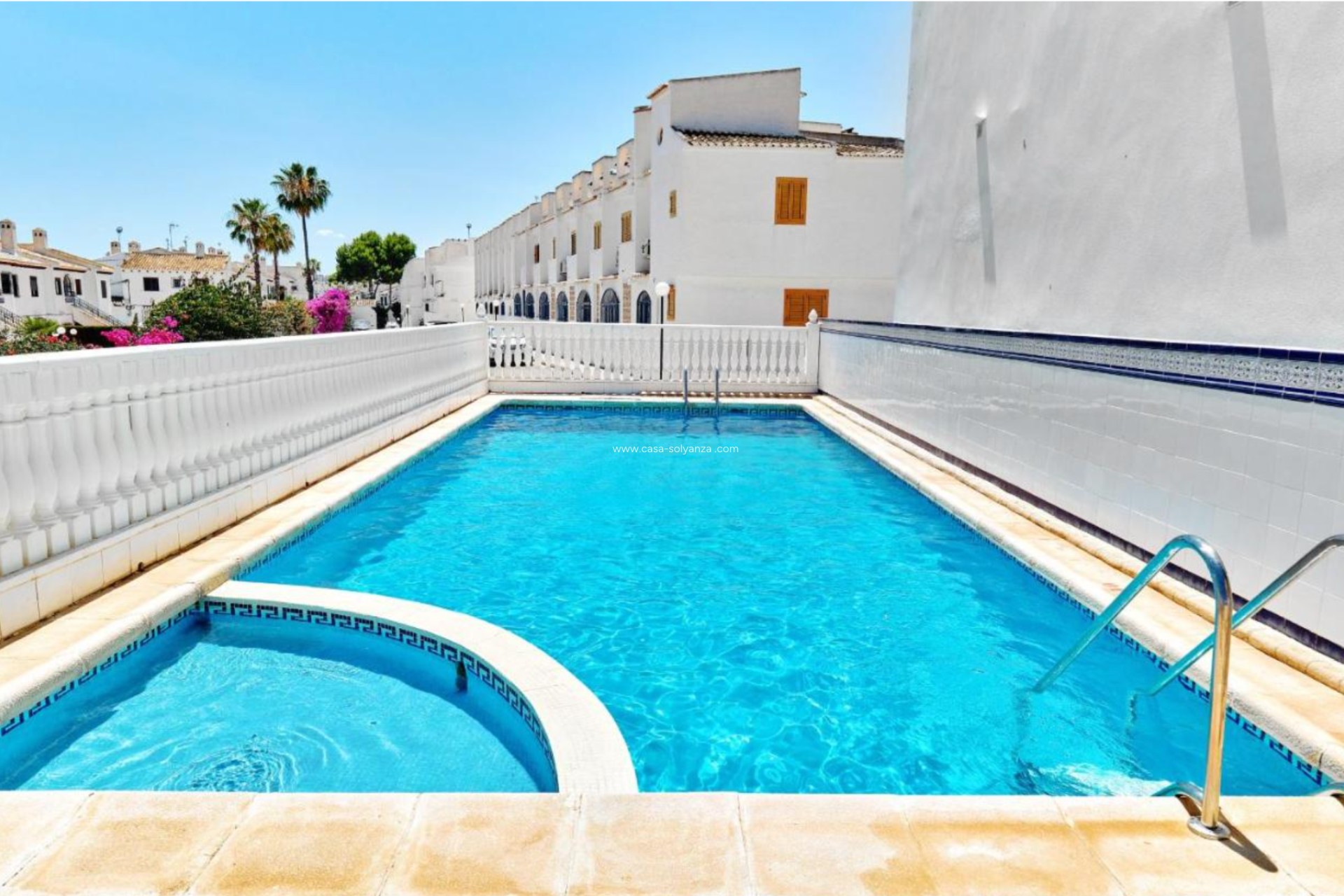 Resale - Villa - Orihuela Costa - Costa Blanca
