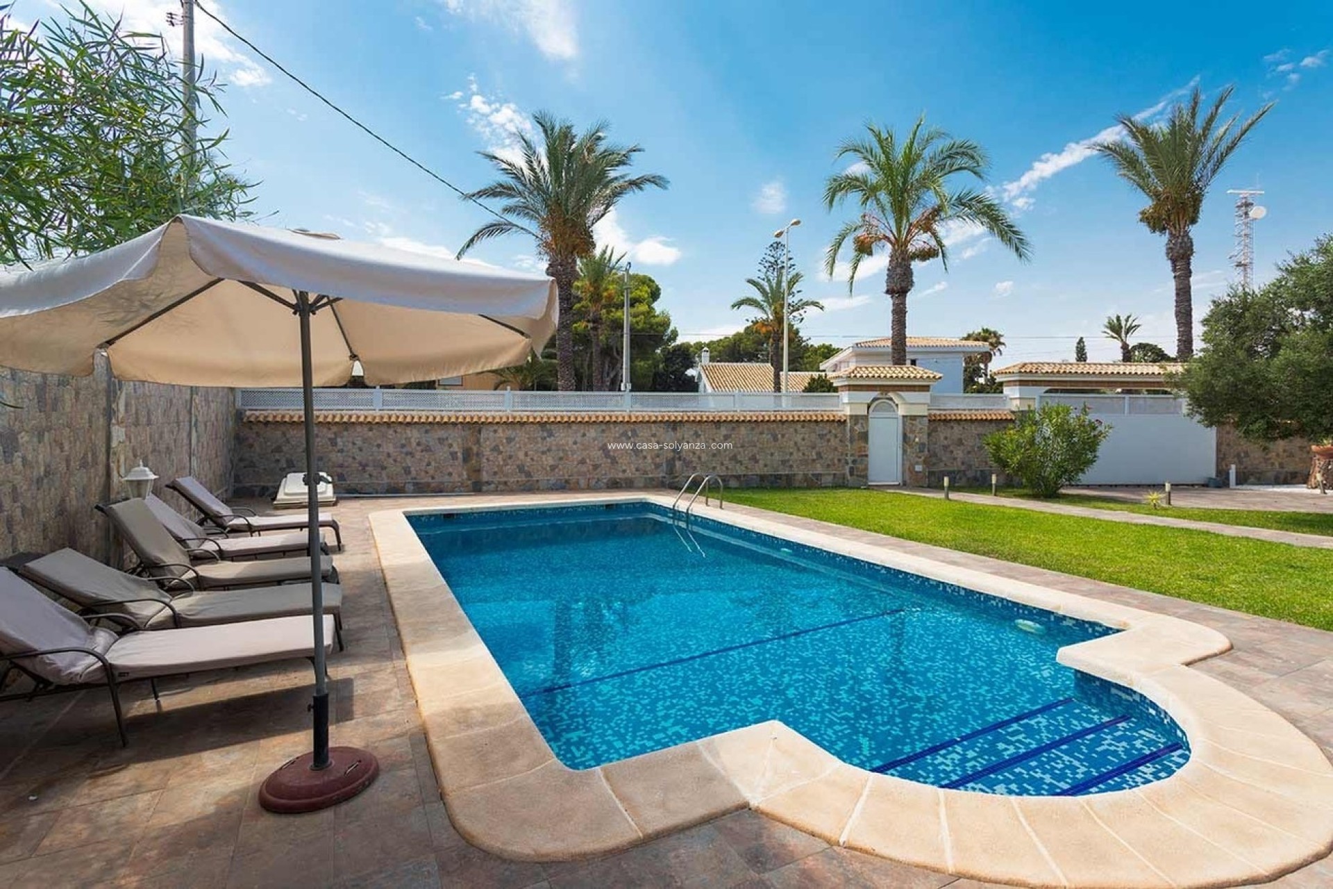 Resale - Villa - Orihuela Costa - Costa Blanca