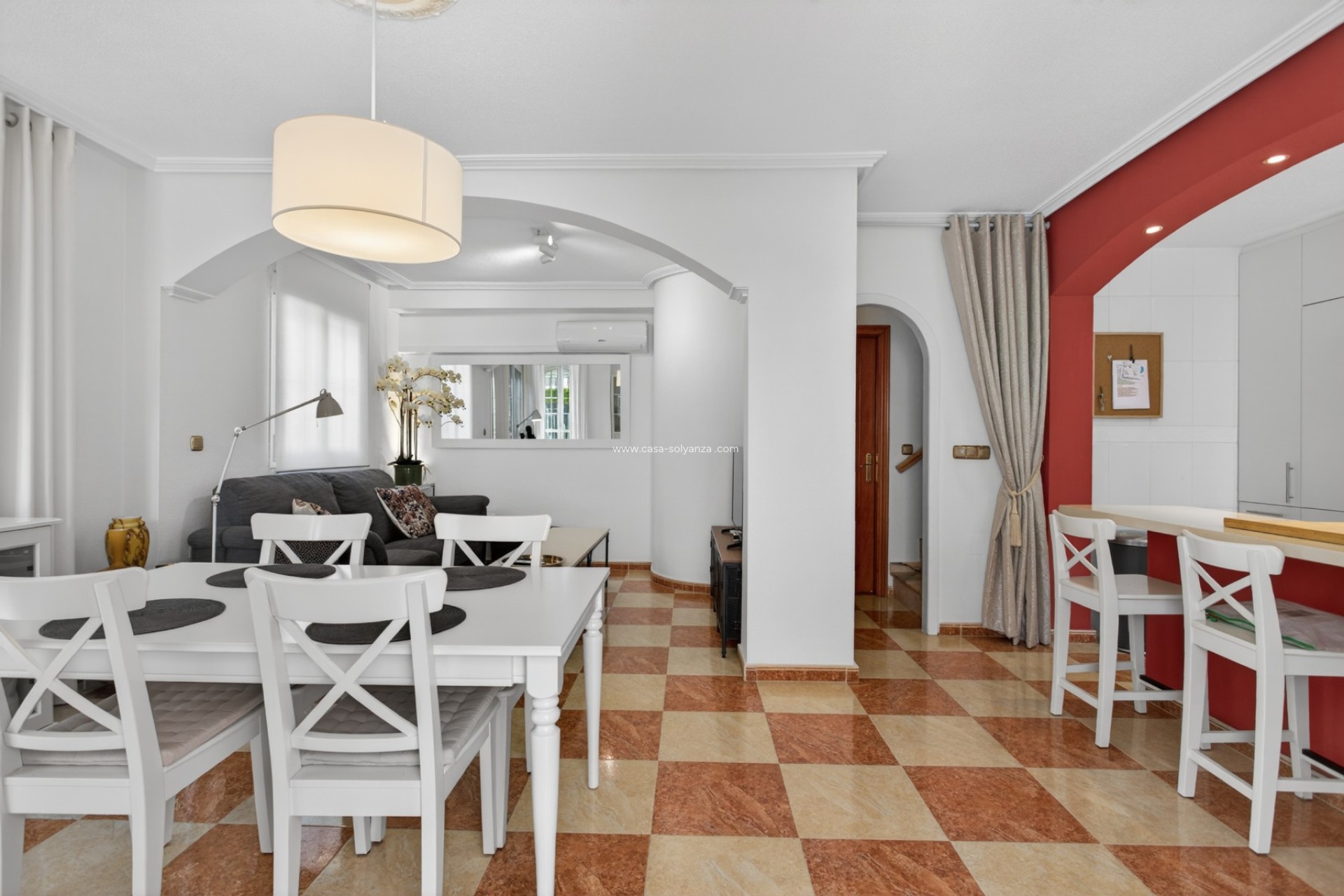 Resale - Villa - Orihuela Costa - Costa Blanca