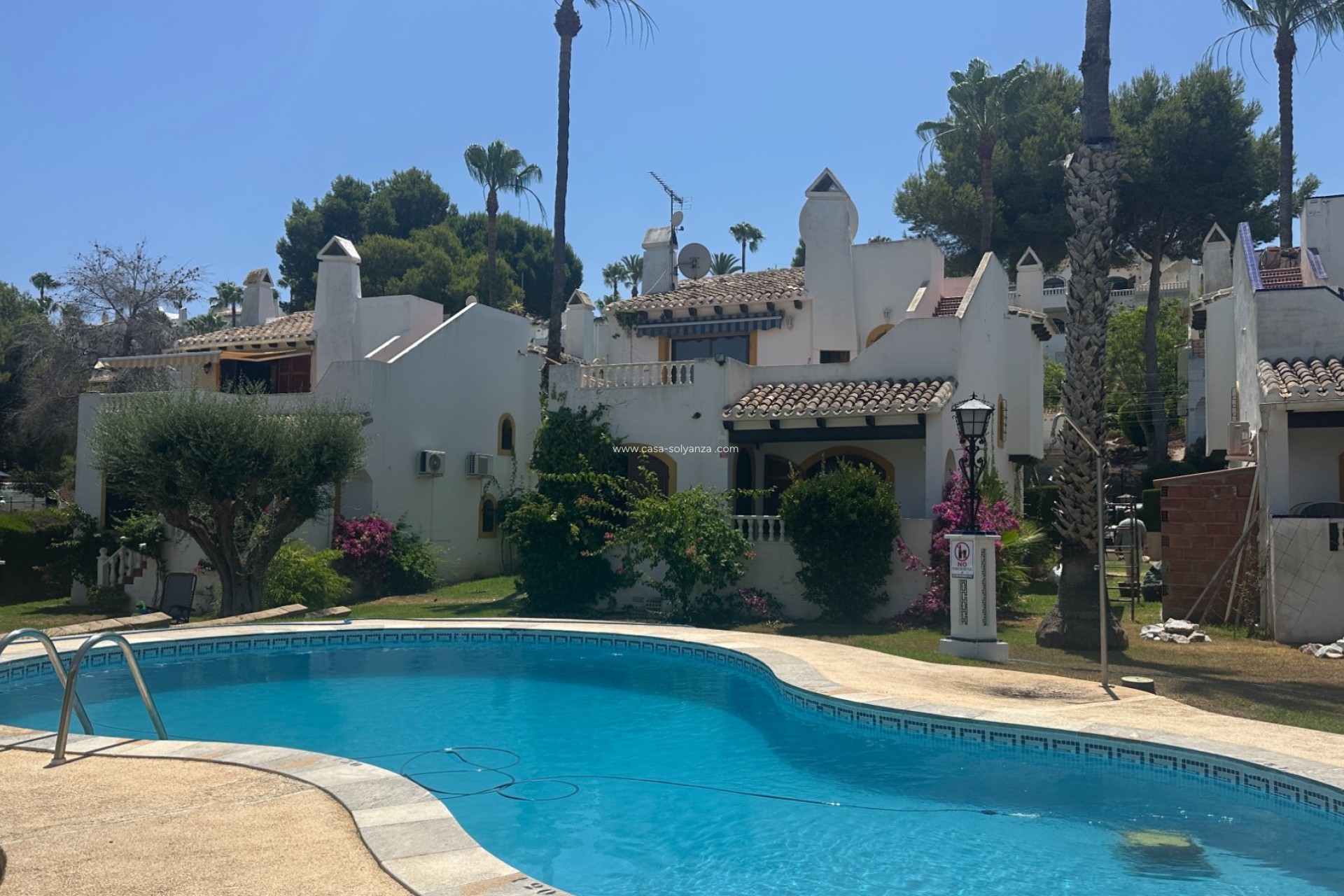 Resale - Villa - Orihuela Costa - Costa Blanca