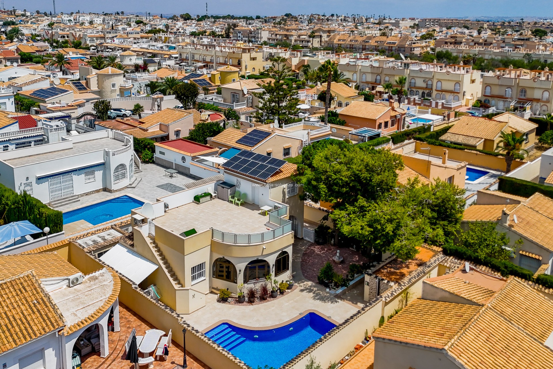 Resale - Villa - Orihuela Costa - La Florida