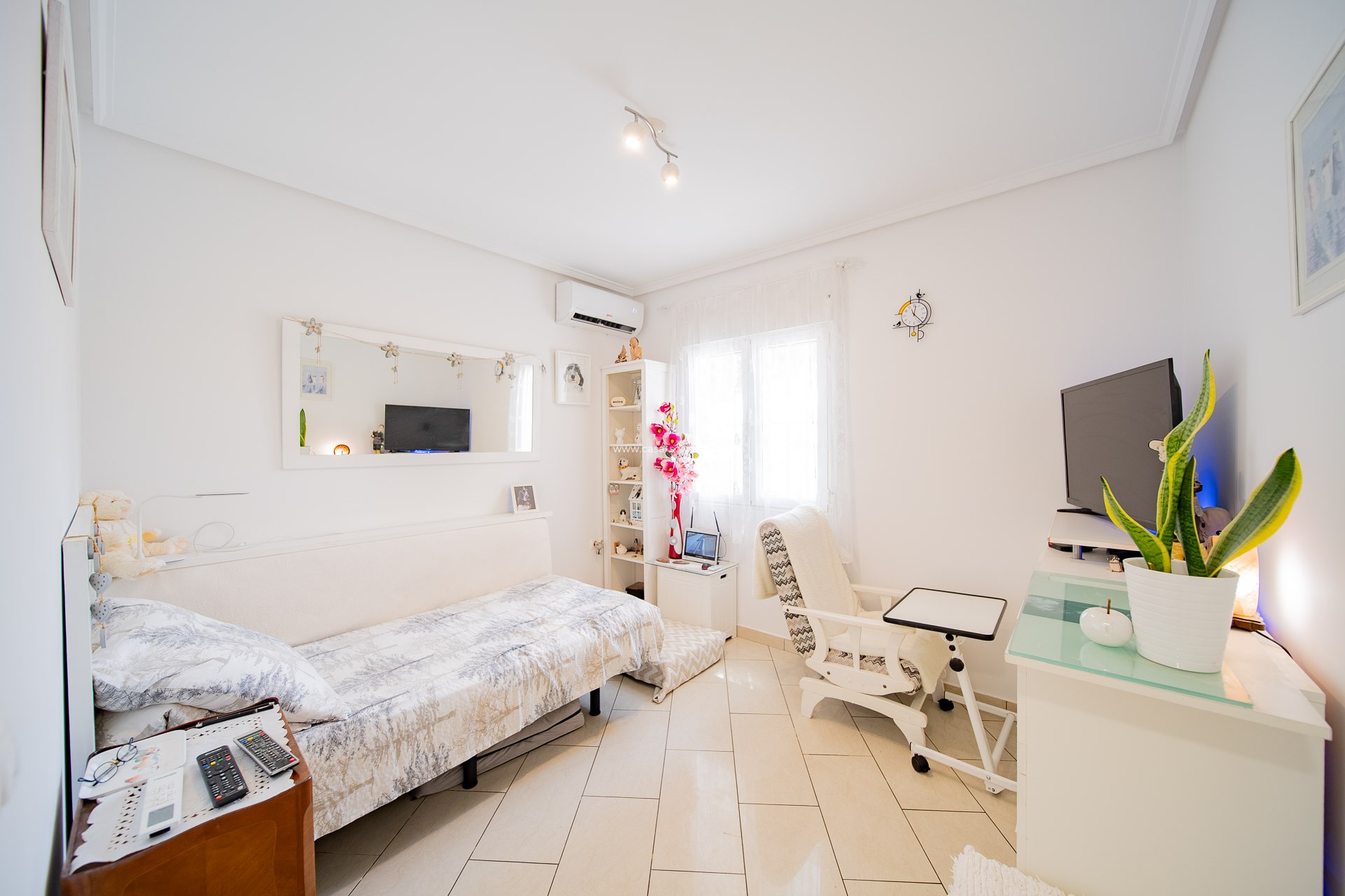 Resale - Villa - Orihuela Costa - La Florida